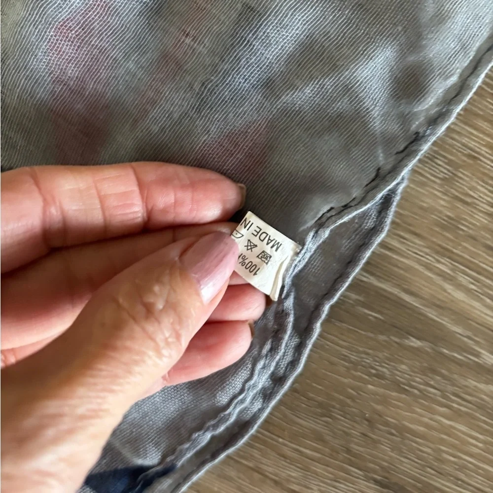 Gray Infinity scarf London Print Scarf